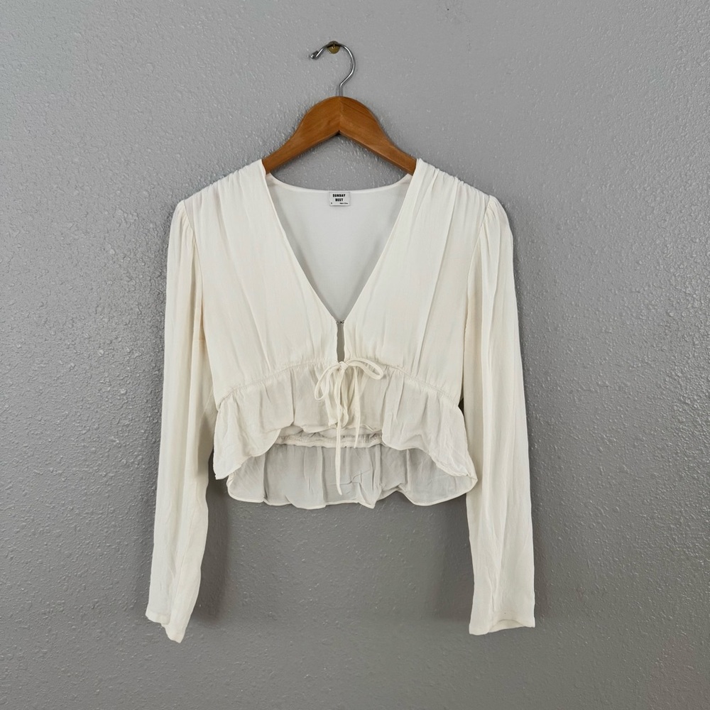 Aritzia Sunday Best Cropped Blouse